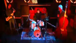 Bearzatti / Cappellato / Dalla Porta "AVANT GARDNER" Trio