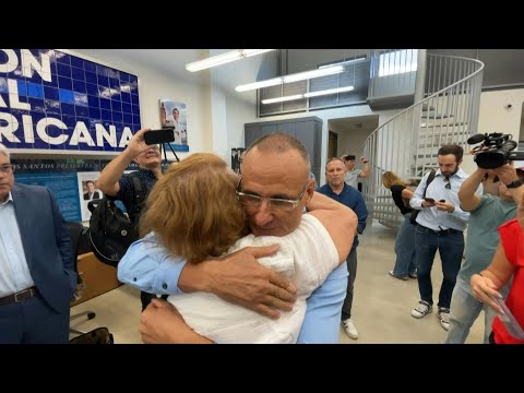 Video Thumbnail: Cuban dissident Ferrer arrives in Miami for US exile | AFP