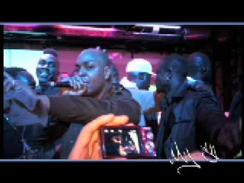 Donaeo.  African Warrior live @ Sound.