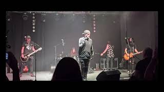 Saliva's Superstar 2 Josey Scott live In Concert..