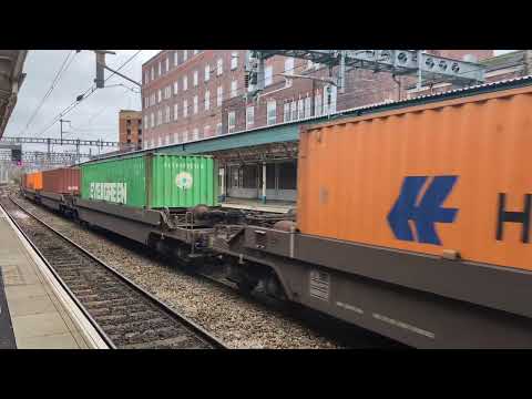 Freightliner Class 66 no: 66413 @ Newport (4O57) 18/12/2024.
