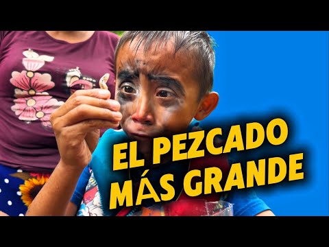 Fishing in Guatemala with drummer Tony and Jorjais😂