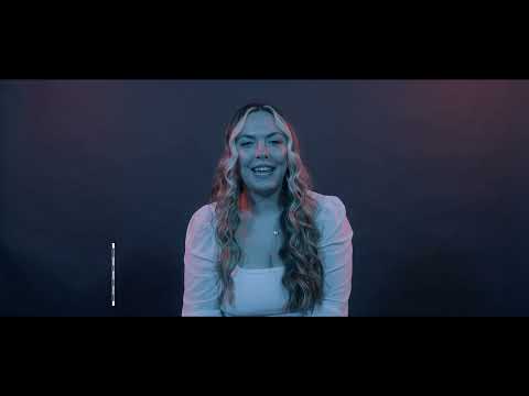 The Plug Live Sessions - Hannah Mac