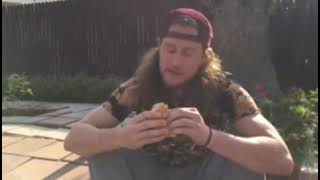 The Win~Dow at American Beauty: Los Angeles Burger Review Episode 1