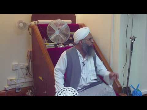 The issue of Rafa yadain [constantly raising hands in salah]