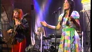 The Roches &quot;Big Nuthin&#39;&quot;