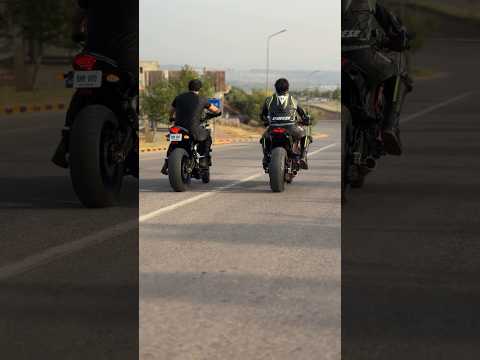 Kawasaki Z1000 X Yamaha MT09