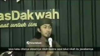 Download lagu Nikah jangan tunggu mapan USTADZ AWAN ABDULLAH mp3