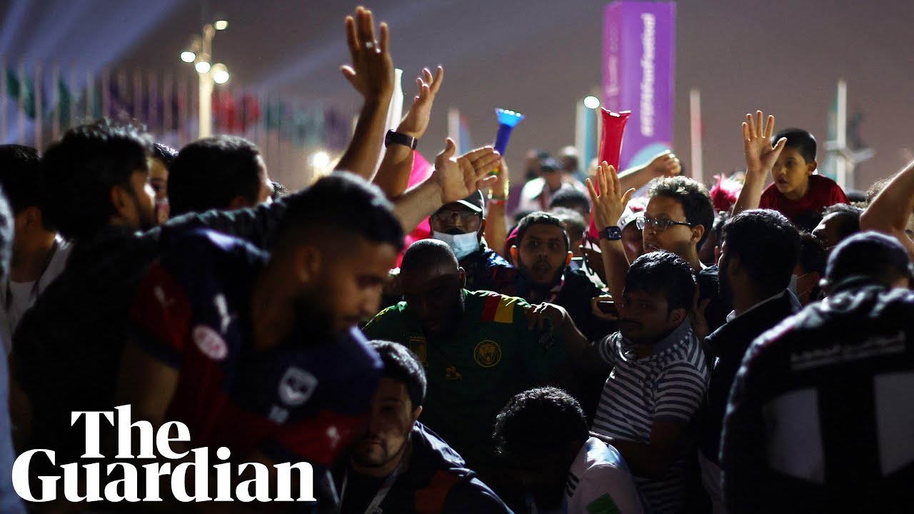 Chaotic scenes unfold in Doha as World Cup fan zone becomes overcrowded