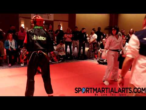 Tressa Young v Natalia Kley Wiśniewska - Women's Sparring - AKA Grand Nationals 2014