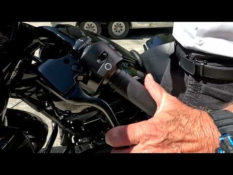 Adjust you're Harley clutch cable in 30 seconds!
