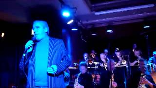 Ken Byrne performs with Hot House Big Band.mp4