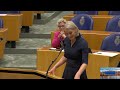 Bisschop (SGP) pakt D66'er aan: "Kom eens uit uw droom-wereld, er is meer dan sociale media!"