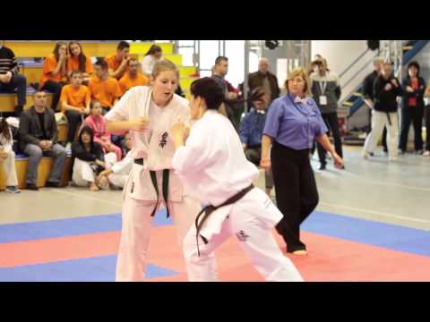 Faragó Henrietta vs Sánta Vanda - Full Contact Magyar Bajnokság 2014