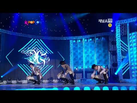 X-5 vs Double A - Dance Battle