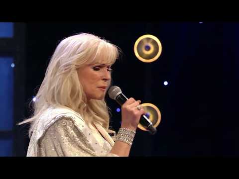 Marga Bult met Rechtop in de wind | De Beste Liedjes van...