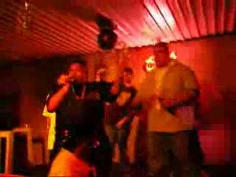 Qnique - Like Me