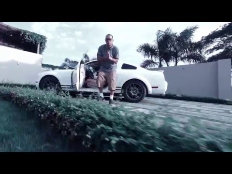Beethoven Villaman - Un Dia Bien Heavy (Video Oficial)