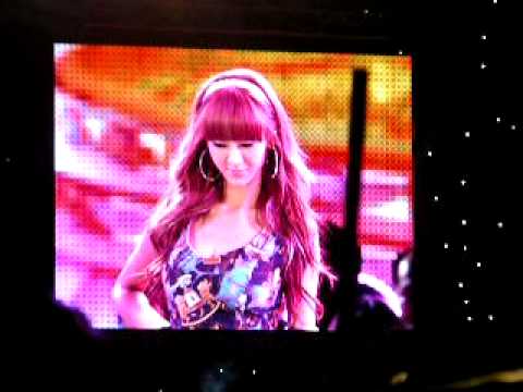 [FANCAM] G.Na Top Girl Intro Free Kpop Concert 111009