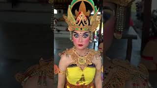 Download lagu beautiful eyes of Balinese dancers #viralvideo #dance #fyp #janganlupasubscribe mp3