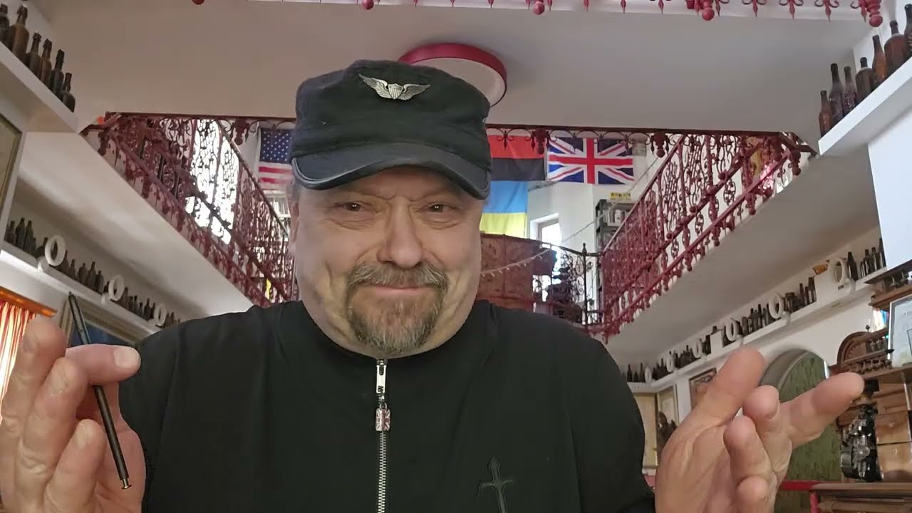 Тандем Залужного и Усика хоронит по опросам шансы Зели с Будановым. И очерен?