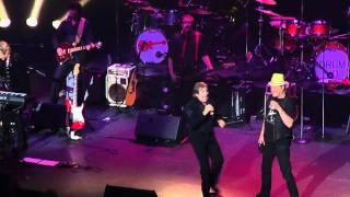 The Monkees---(I'm Not Your) Steppin' Stone / Daydream Believer--Live Fox Theatre Detroit 2011-06-23