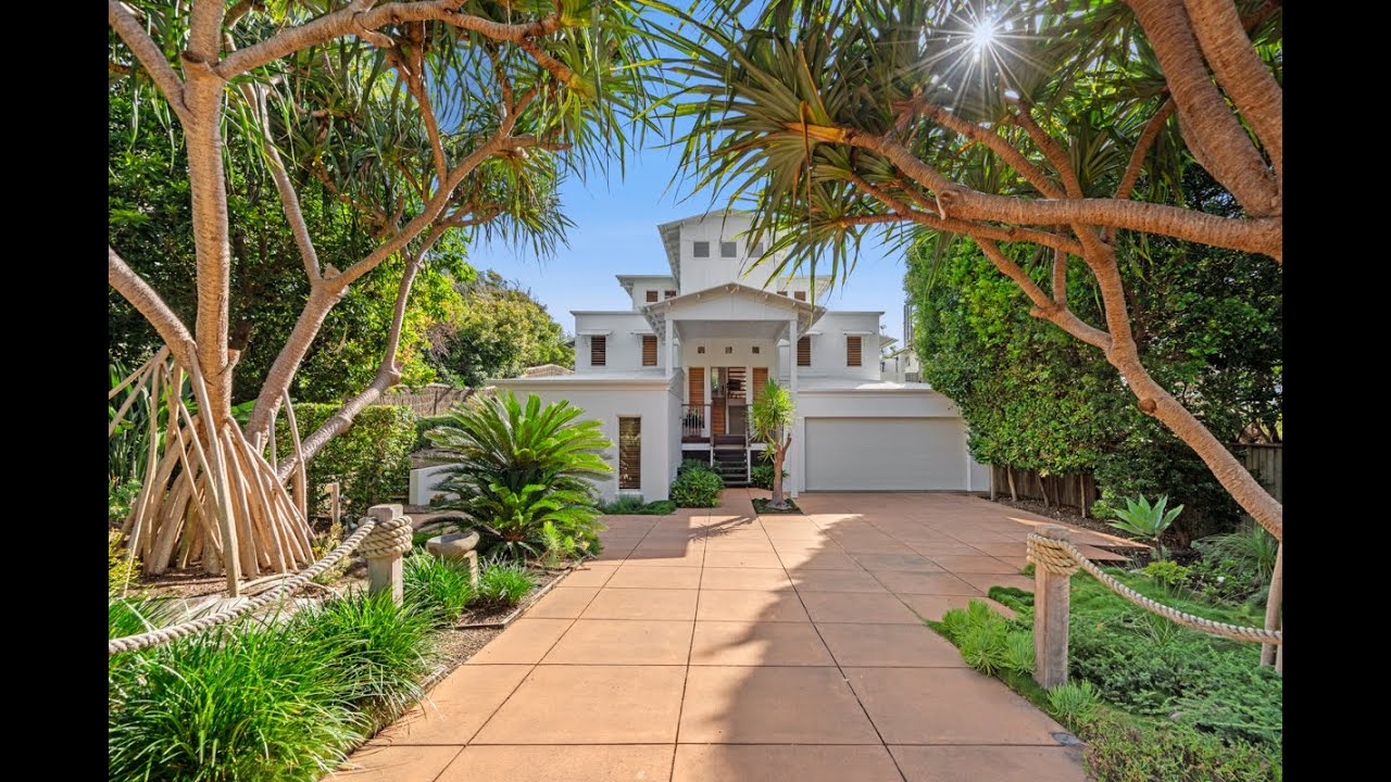 Real Estate For Sale 13 Ross Crescent Sunshine Beach , QLD