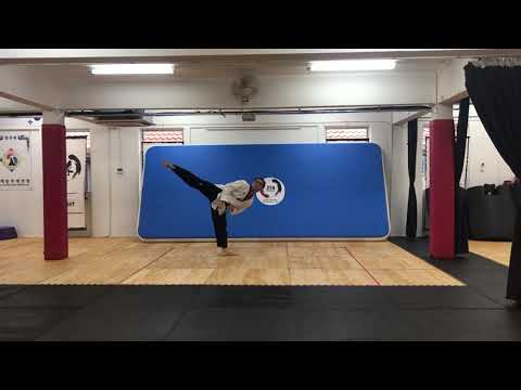 Zen Academy Malaysia Kong Kwoi Lik Pyongwon  Under 30 Male Black Belt Recognized Poomsae