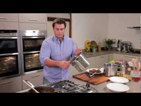 download lagu mp3 mp4 Spicy Lamb Ragu, download lagu Spicy Lamb Ragu gratis, unduh video klip Spicy Lamb Ragu