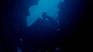 preview picture of video 'Special Dive at Kolovri Rock  Corfù, Greece - cave'
