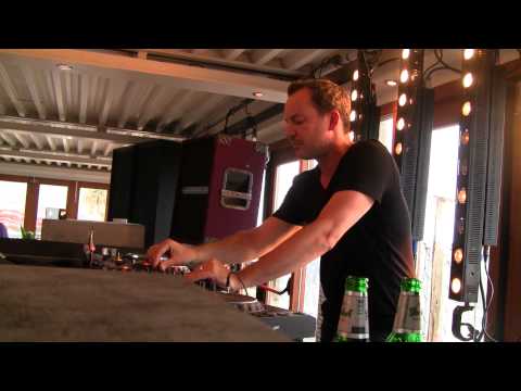 Intuition Summer Festival 2011 - Max Graham plays FYC, Between the Rays & So Caught Up