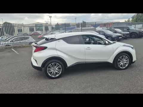 Toyota C-HR 1.8 HYBRID SOL 5DR - Image 2