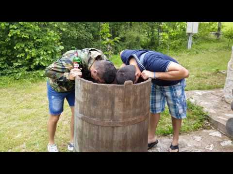 Majkani - Rade i Jovo vezbanje basa