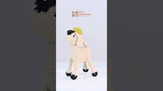 Handgefertigte Strickpuppe – Ziege „Rasheeda“