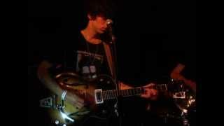 The Proper Ornaments - Sun (Live @ Red Gallery, London, 13/07/13)