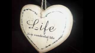 Edwina Hayes - Wonderful Life