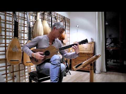 Rolf Lislevand plays A.Stradivari Sabionari, 1679 guitar - Santiago de Murcia - Tarantela