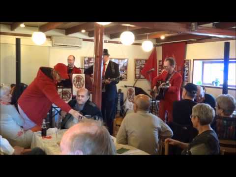 A-DUR: Sangen om Merværdi