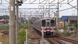 preview picture of video '高坂駅（TJ28）を通過する東武30000系31601F＋31401F（快速池袋行き）'