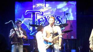 Josh Weathers Band Live at Billy Bob's Texas