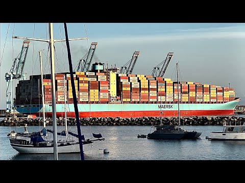 42 MINUTES OF 4K LOS ANGELES/LONG BEACH HARBOR SHIPSPOTTING - October 6, 2022
