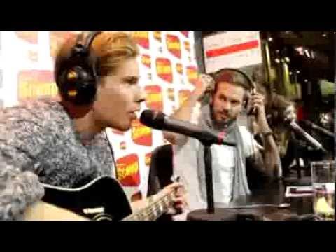 Nyco Lilliu- mpokora et caroline costa"un monde à changer" radio scoops