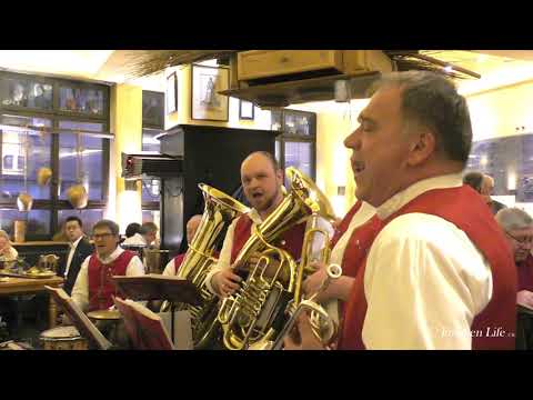 Wirtshausmusik beim Bratwurst Röslein - Franken Life