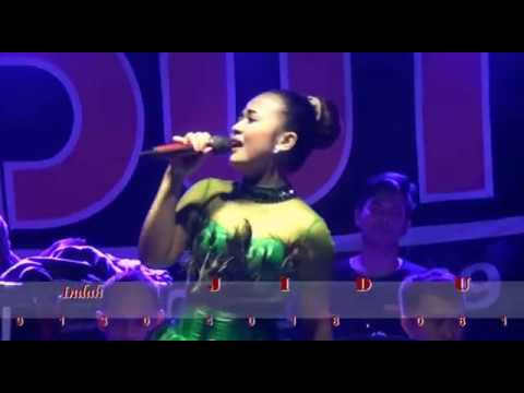 JIDUT _Hitam Bukan  Putih Indah Ariesta