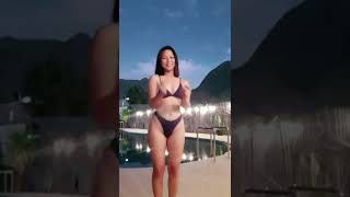 bikini TikTok be like...
