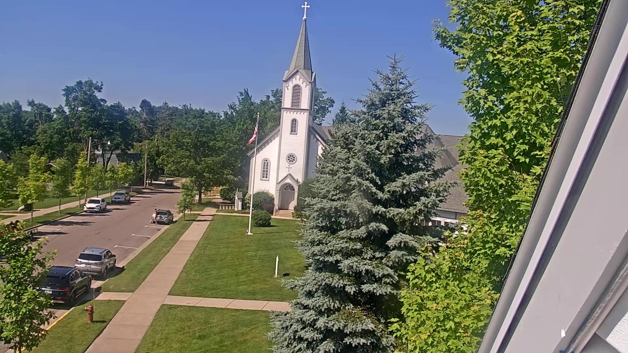 Live webcam view of Zona Verde de Harbor Springs