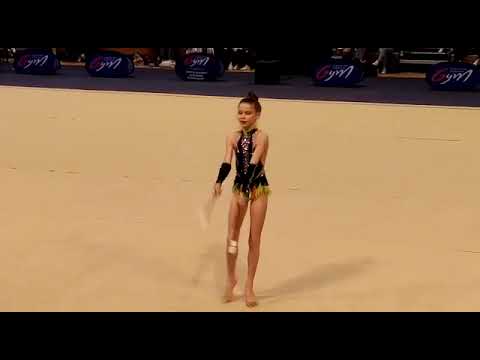 Jeanne Mazingand Championnat de France 2022 NatA 12/13 ans Massues