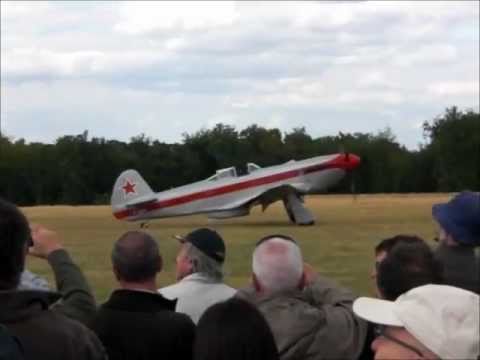 Ferte Alais airshow - june 11th 2011 Po 2 & Yakovlev's