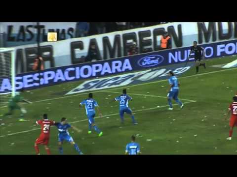 Las polémicas del primer tiempo. Racing 0 - Independiente 0. Fecha 12. Primera División 2016.