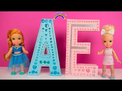 Elsie and Annie  Art Class at School